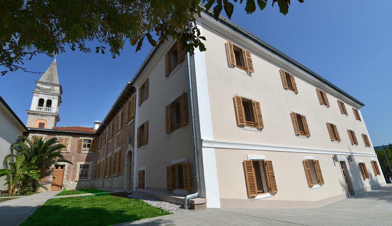 Stella Maris Pastoral Home Strunjan Bagian luar foto