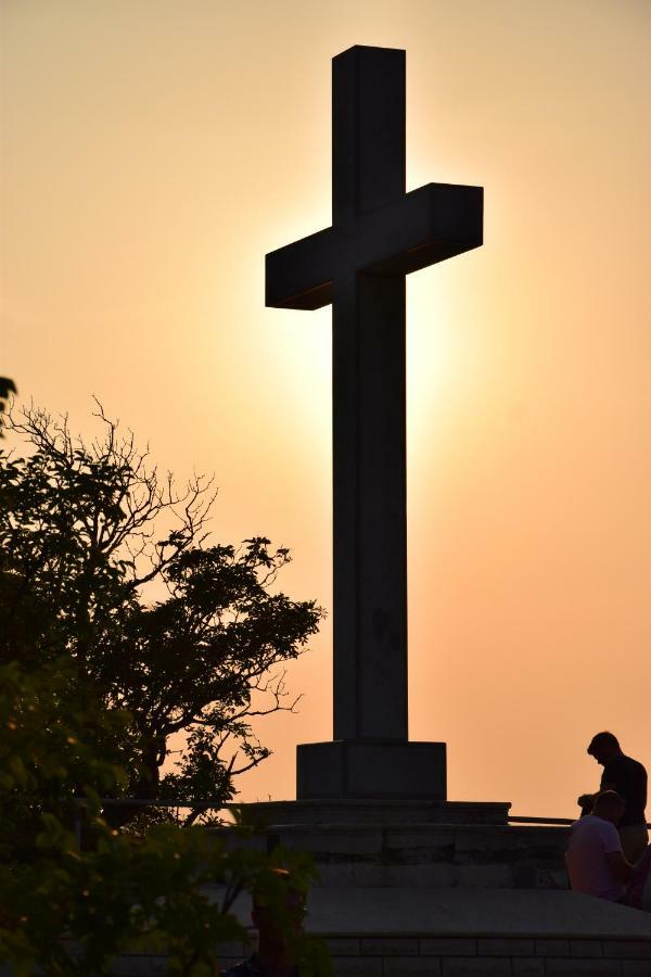 Stella Maris Pastoral Home Strunjan Bagian luar foto